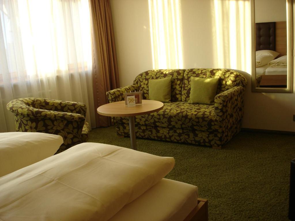 Hotel Garni Hack ไฮลิเกนแบร์ก ห้อง รูปภาพ